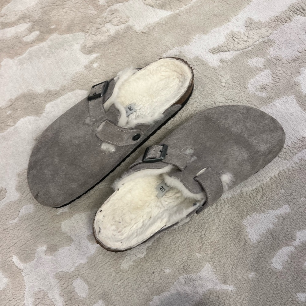 Men’s Birkenstocks shearling clogs